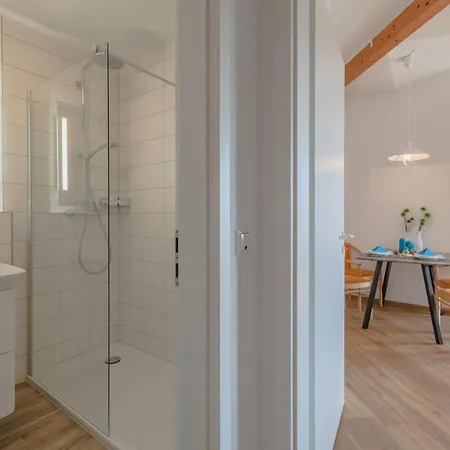 App Vilm Mit Seeblick Und Schoenem Balkon - Tolle Ausstattung Sellin (Rugen)
